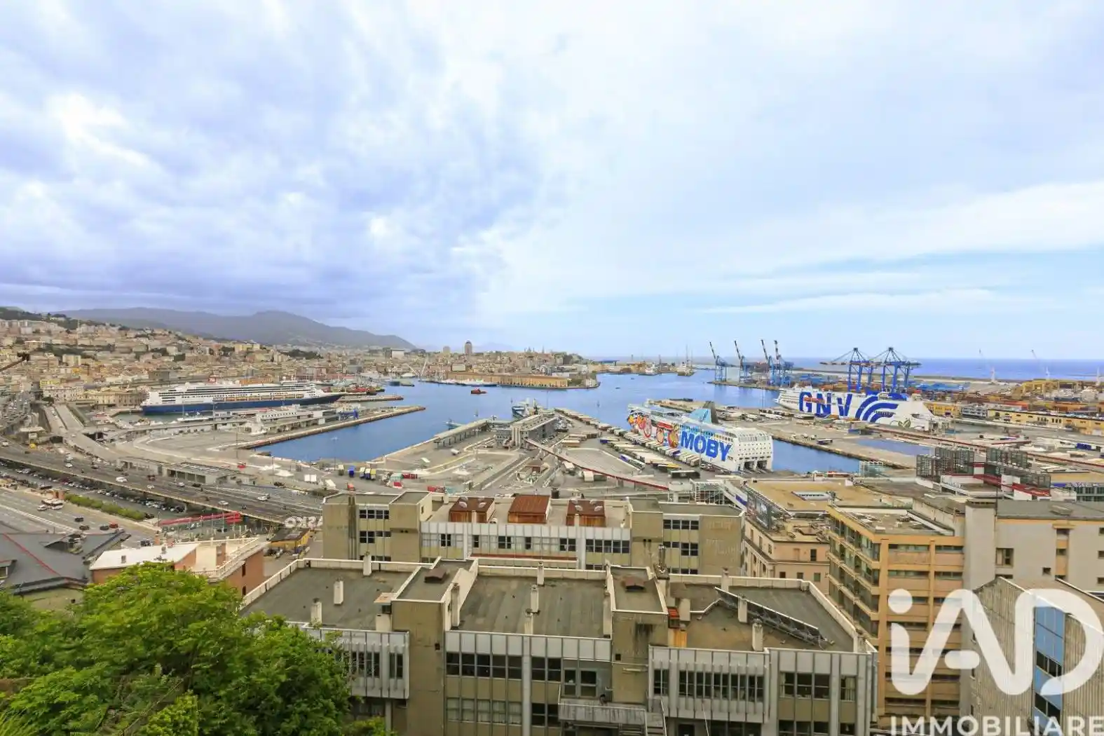 Appartamento in vendita a Genova