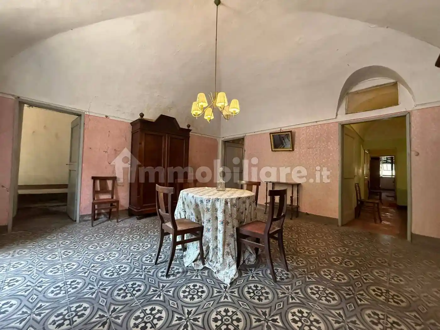 Appartamento in vendita a Pieve di Teco