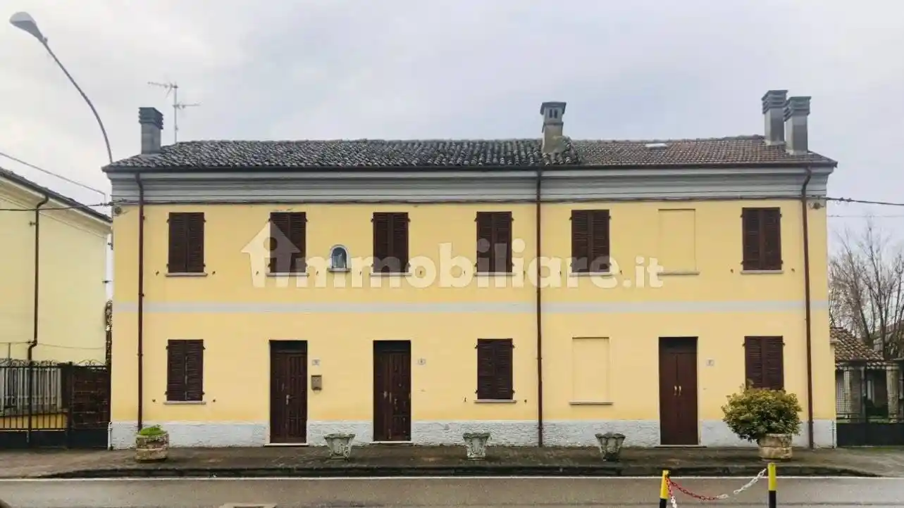 Casa indipendente in vendita a Castelletto di Branduzzo