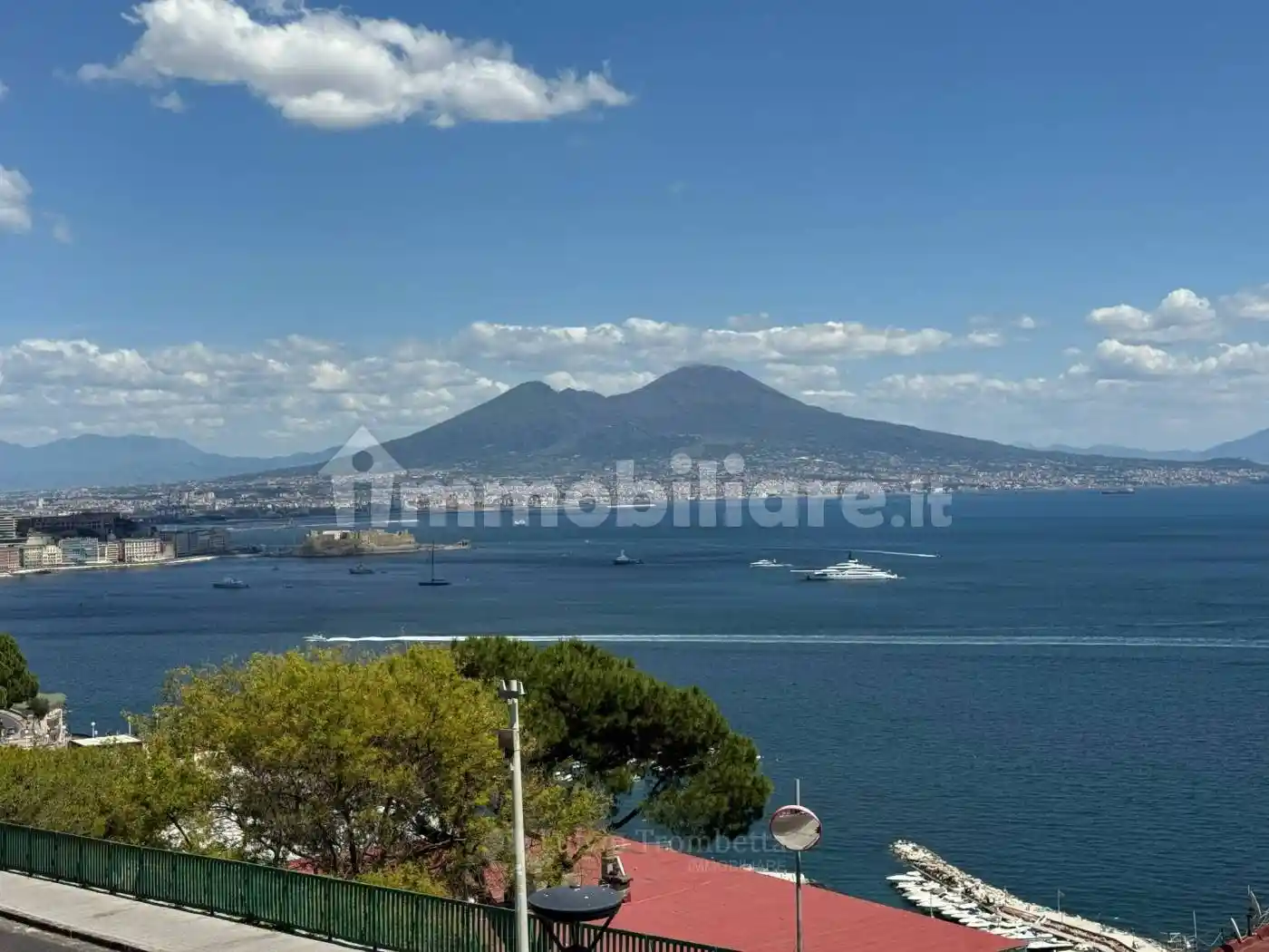 Appartamento in affitto a Napoli