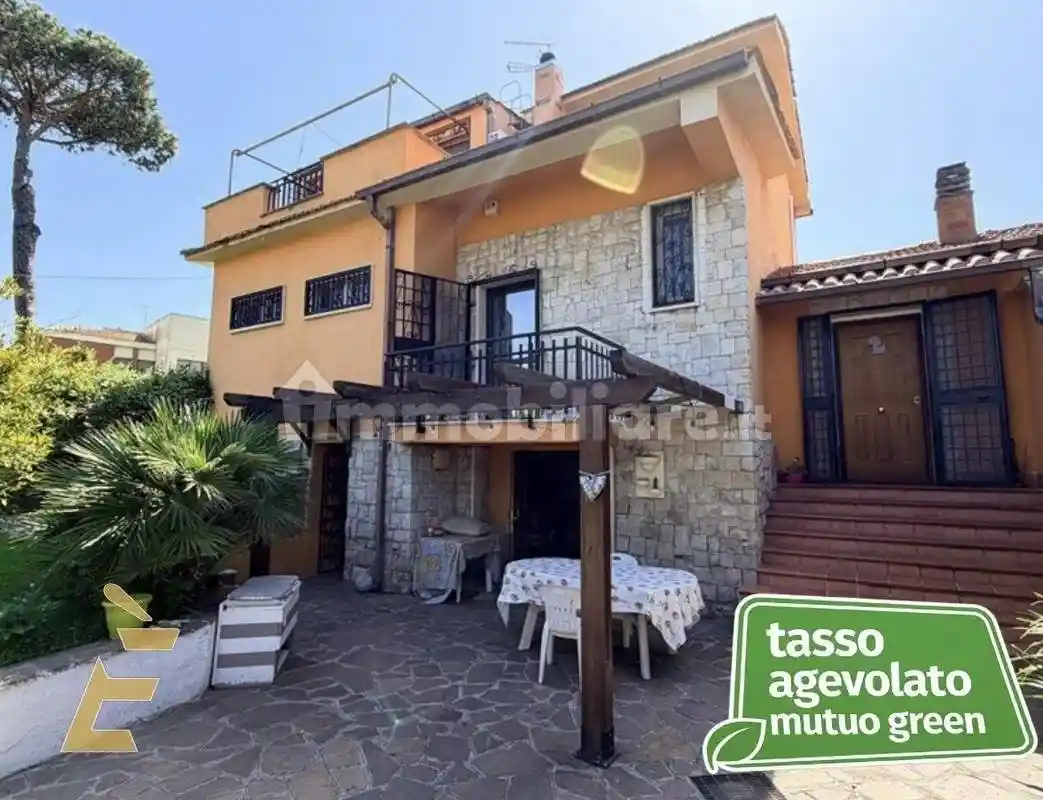 Villa in vendita a Anzio