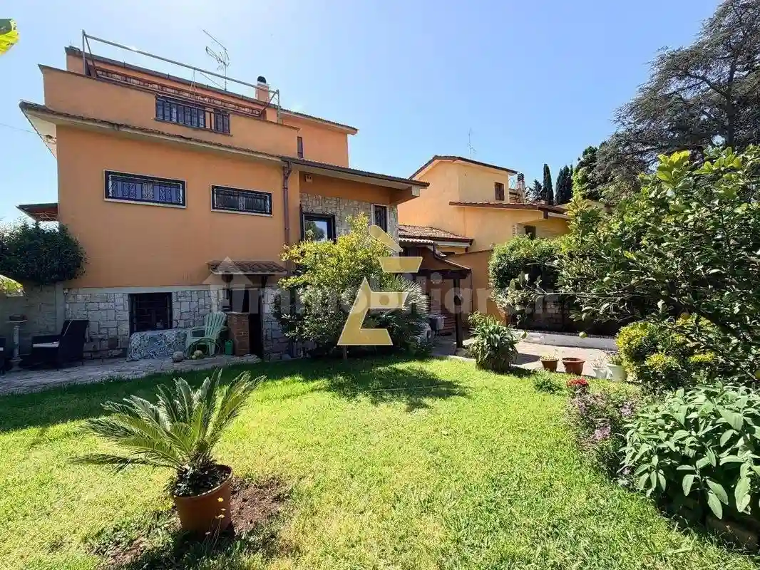 Villa - foto 3