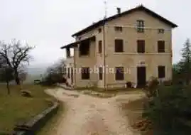 Villa in vendita a Pollenza