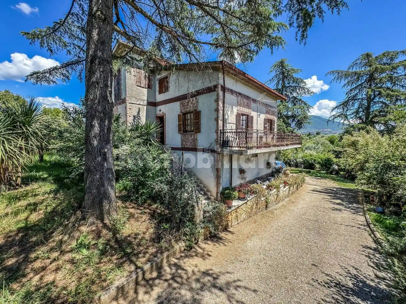 Villa in vendita a Palombara Sabina
