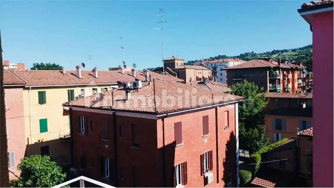 Appartamento in affitto a Bologna