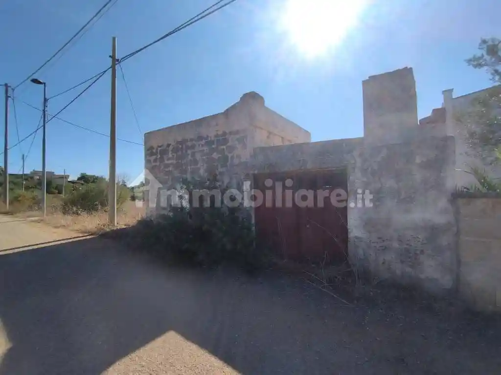 Casa indipendente in vendita a Alliste