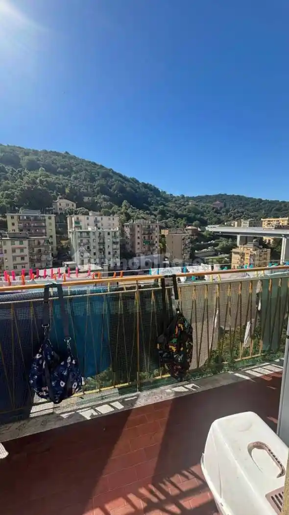 Appartamento in vendita a Genova