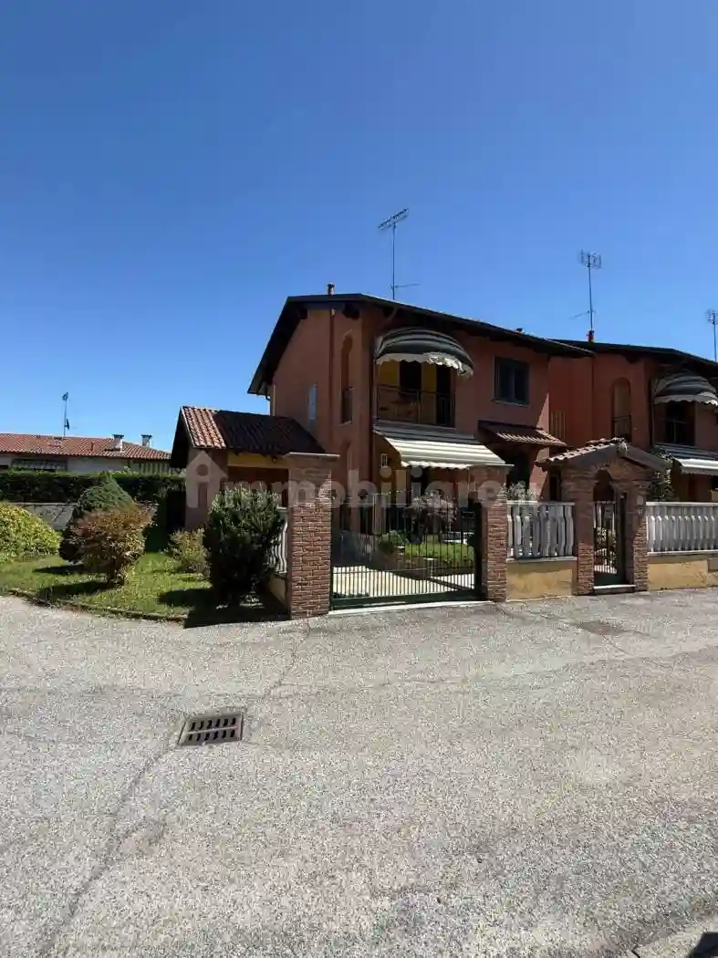 Villetta a schiera - foto 3