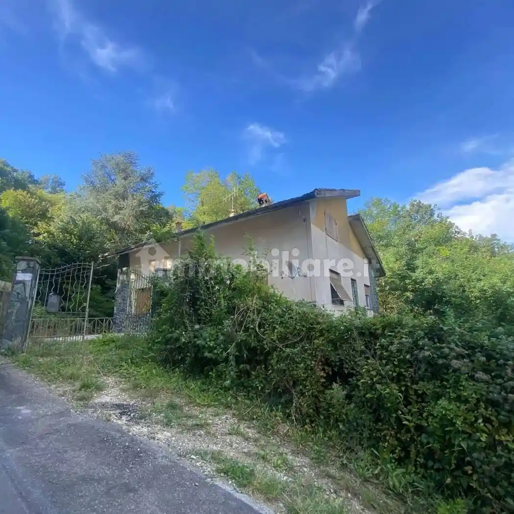 Appartamento in vendita a Tiglieto