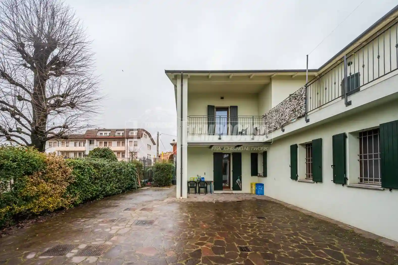Villa - foto 2