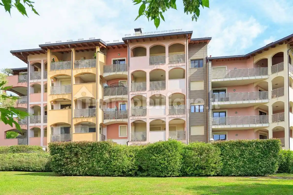 Appartamento in vendita a Arona