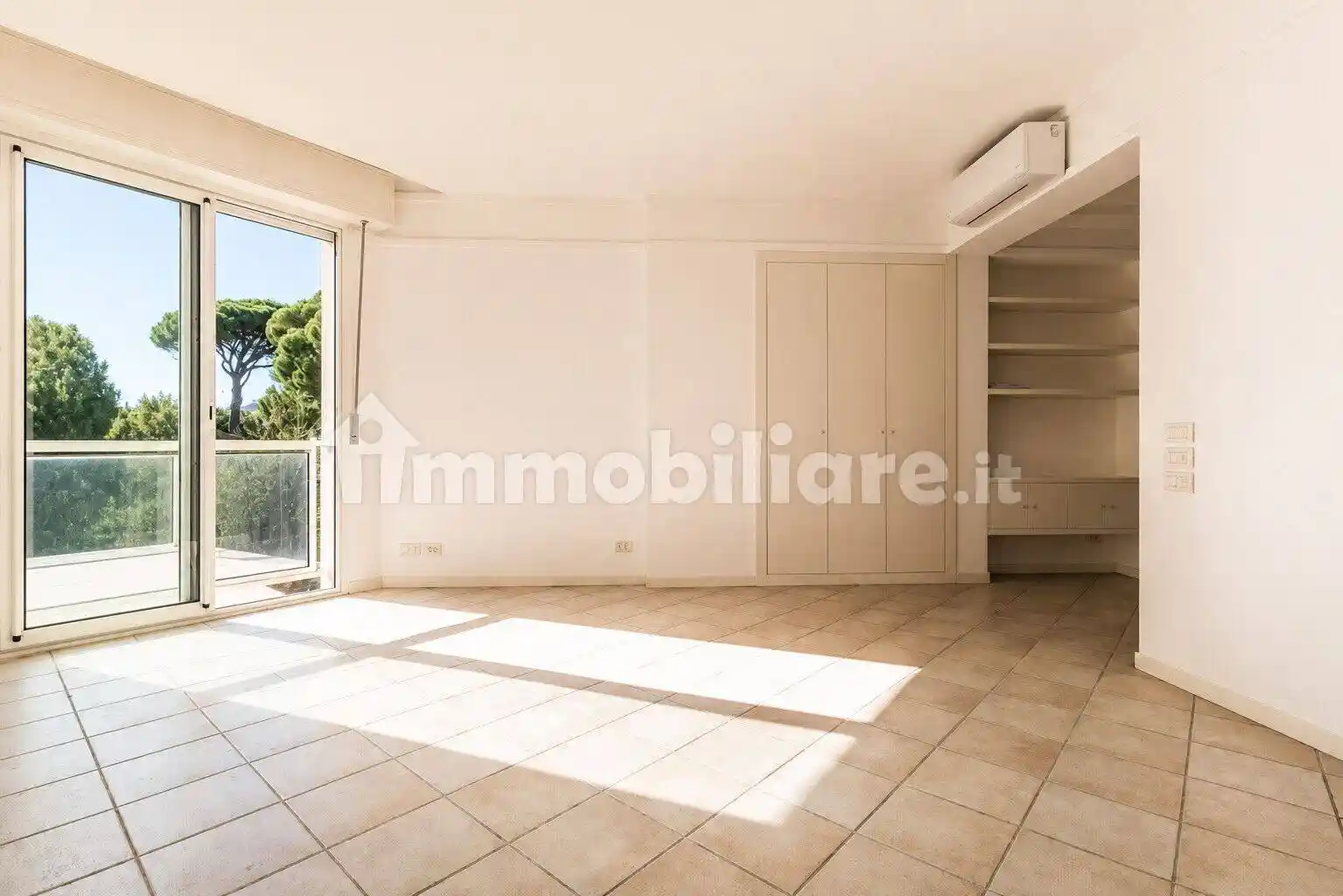 Appartamento in vendita a Riccione