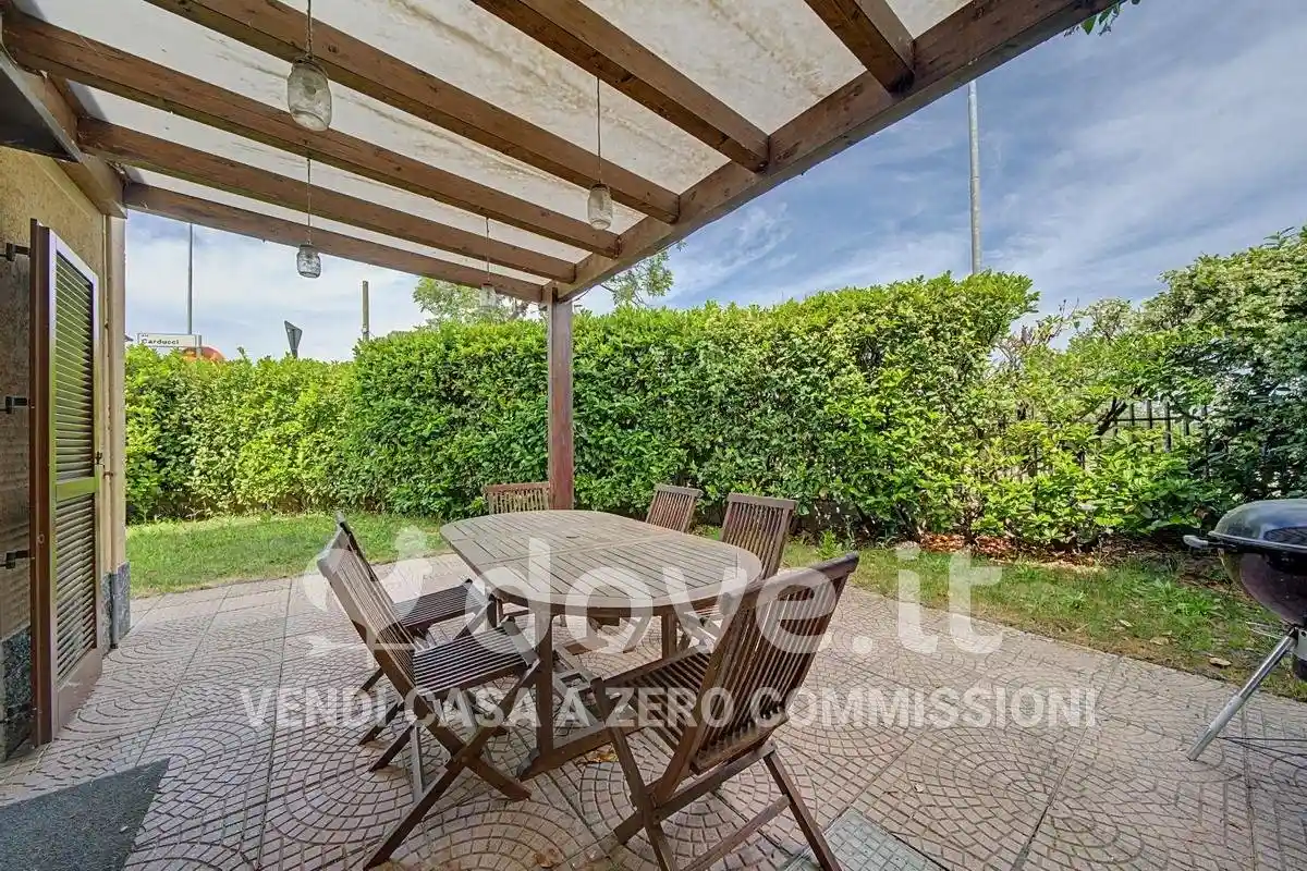 Villetta a schiera in vendita a Gaggiano