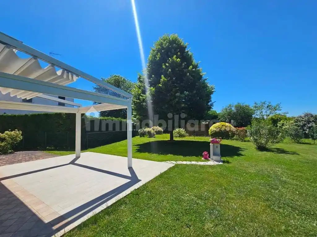 Villa in vendita a Casale sul Sile