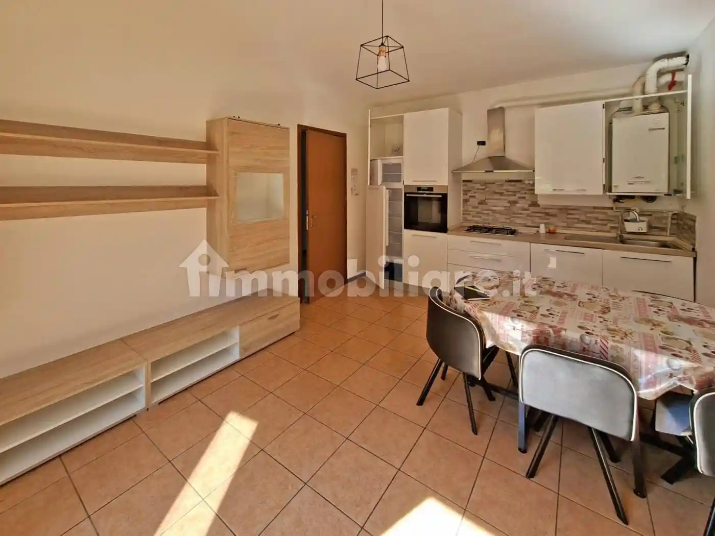 Appartamento in affitto a Sesto Calende