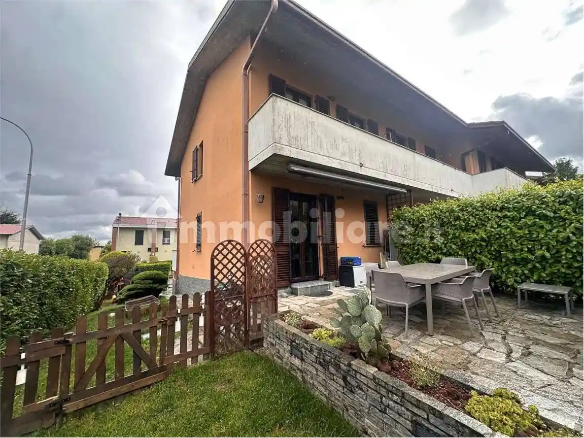 Villetta a schiera in vendita a Lurago d'Erba