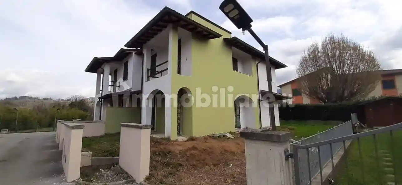 Villetta a schiera in vendita a Barga