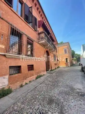 Appartamento in vendita a Ferrara