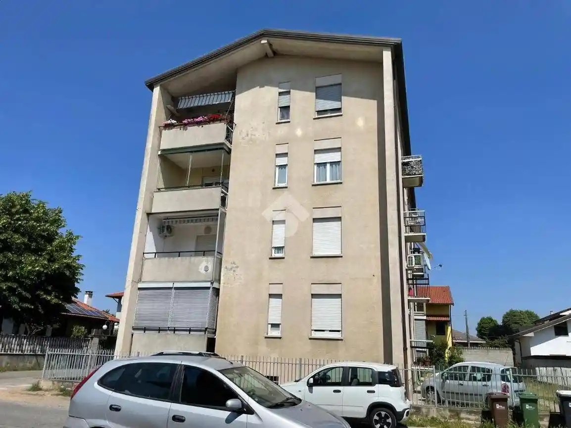 Appartamento in vendita a Arconate