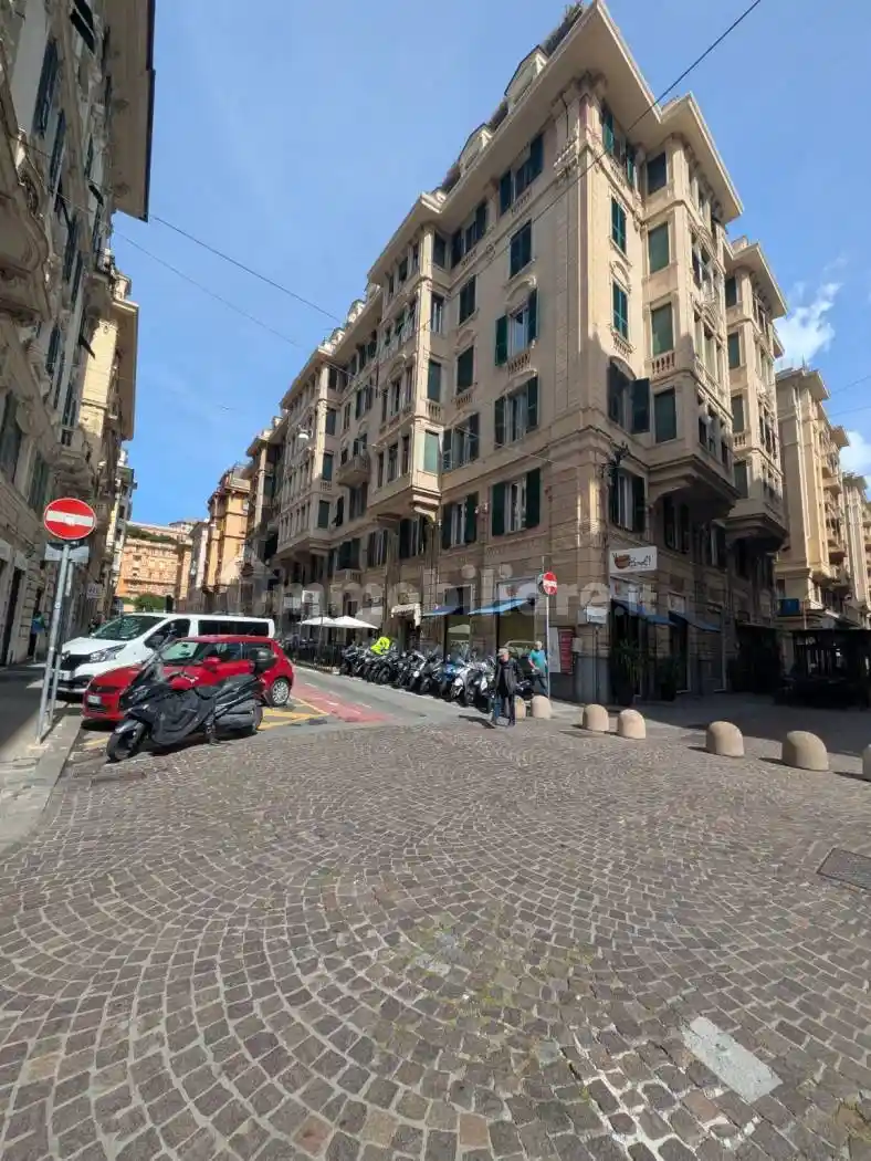 Appartamento in affitto a Genova
