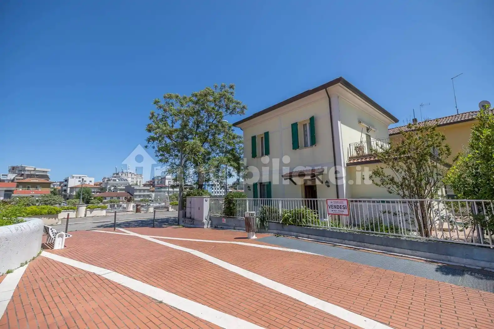 Villa in vendita a Cattolica