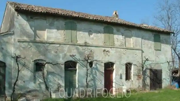 Rustico - Casale in vendita a Cesena