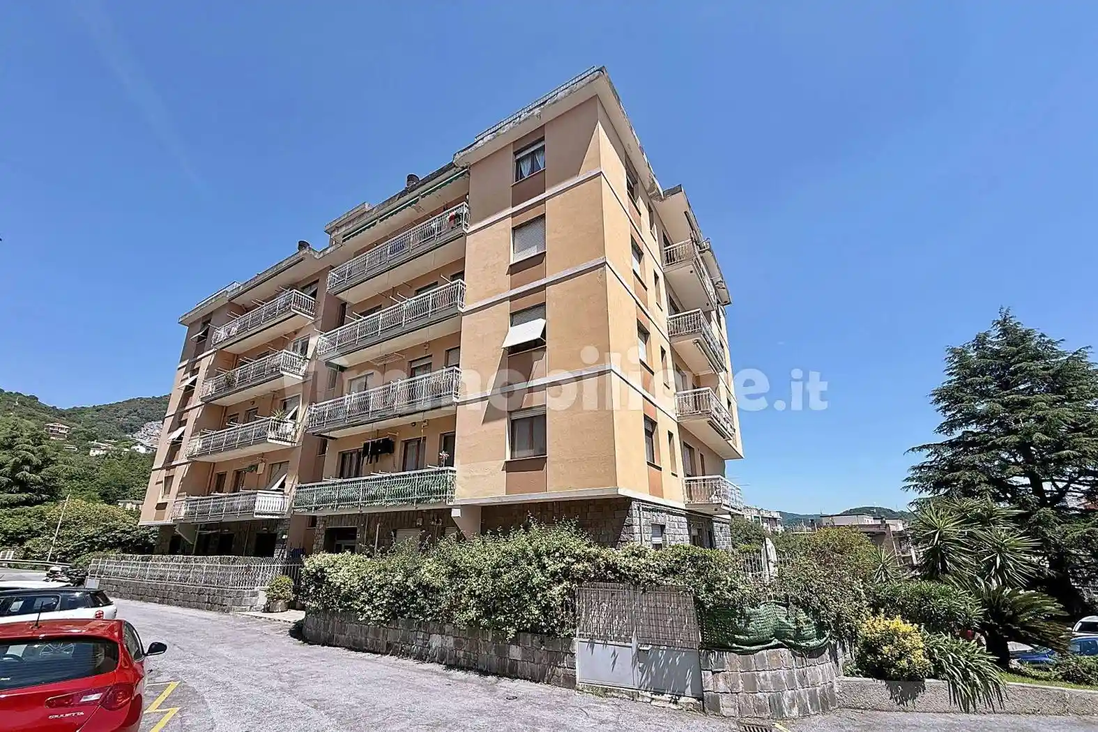 Appartamento in vendita a Genova