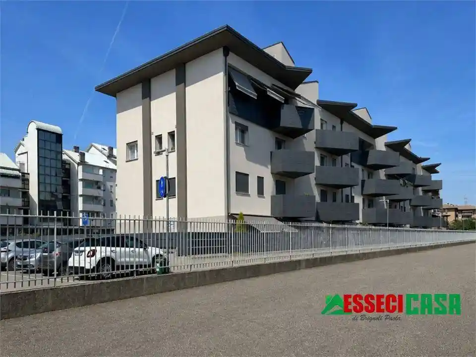 Appartamento in vendita a Treviglio