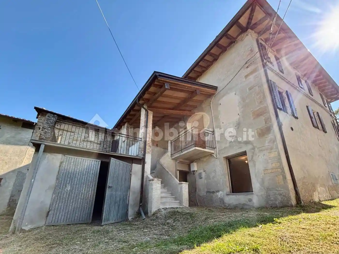 Casa indipendente in vendita a Neviano degli Arduini