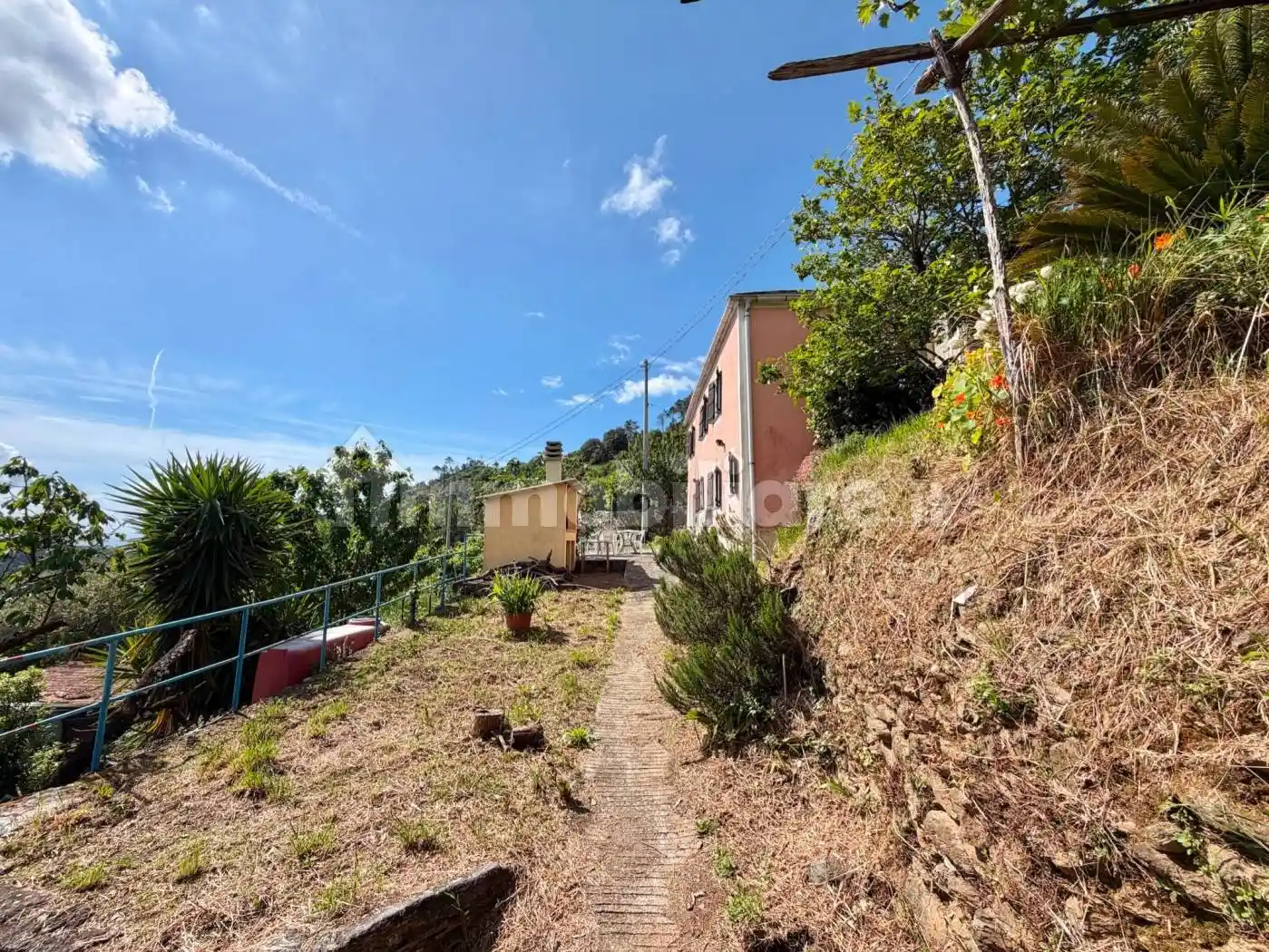 Casa indipendente in vendita a Genova