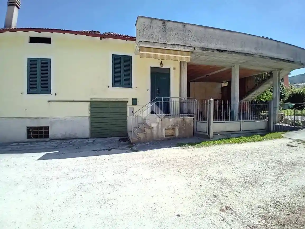Appartamento in vendita a Spoleto