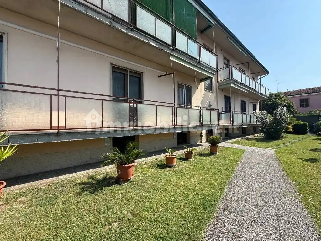 Appartamento in vendita a Zelo Buon Persico