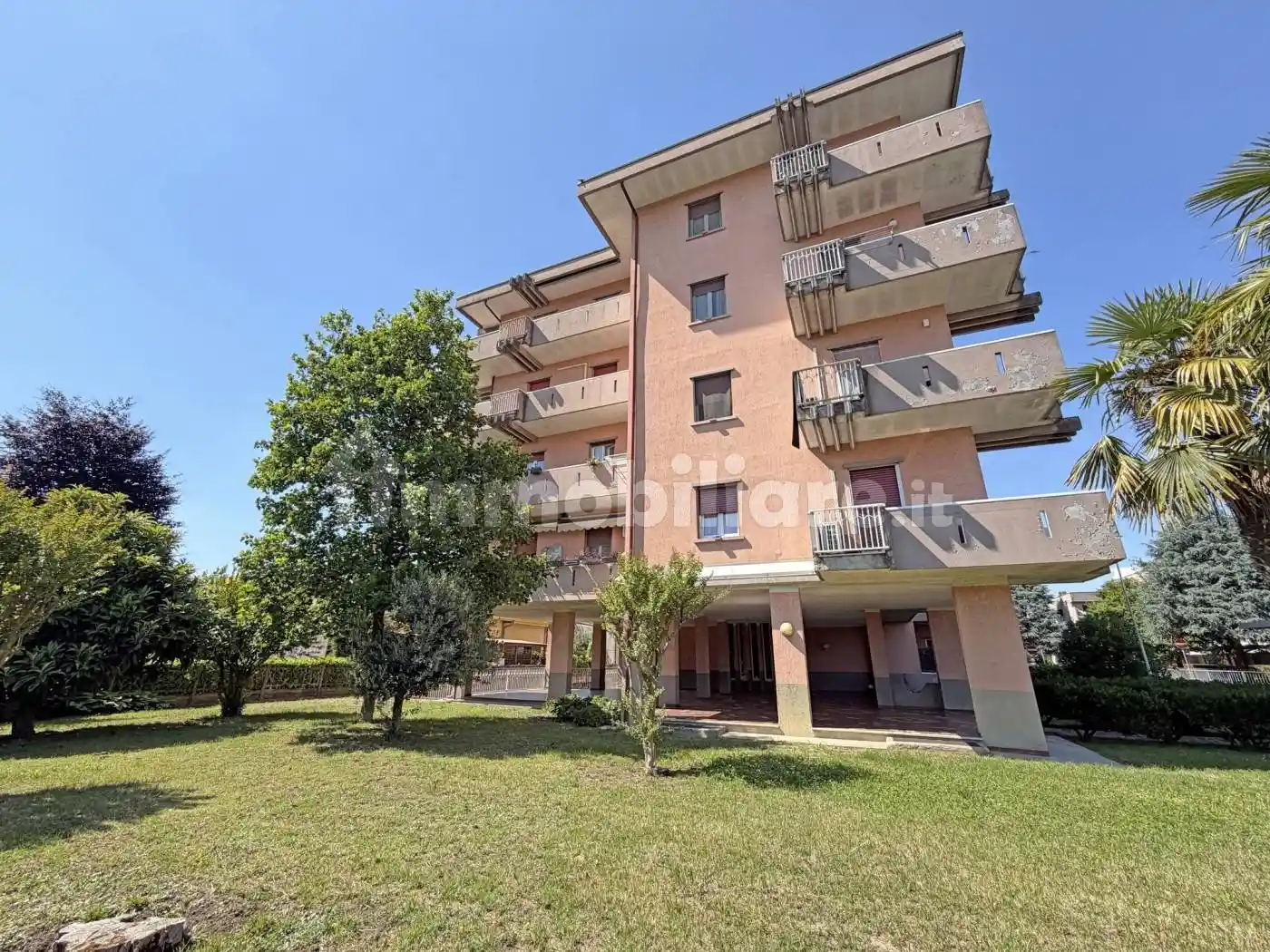 Appartamento in vendita a Casirate d'Adda