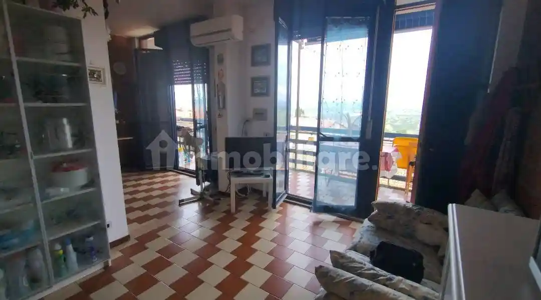 Appartamento in vendita a Montecchio