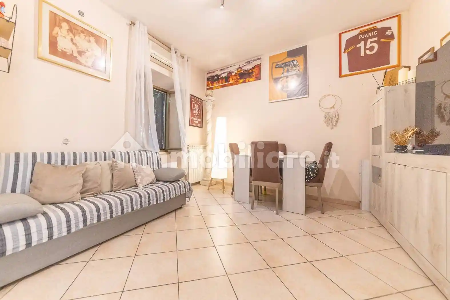Appartamento in vendita a Roma