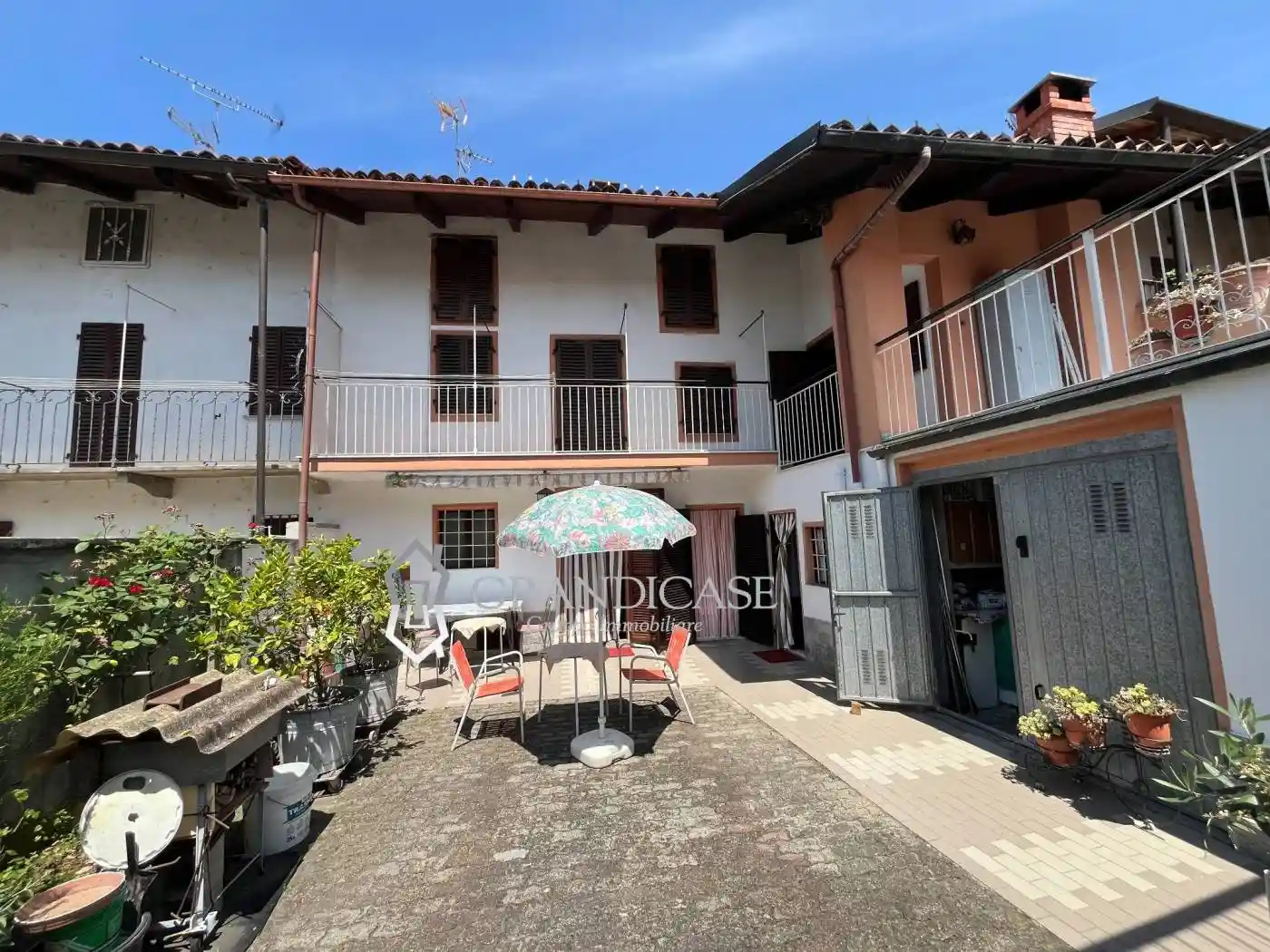 Rustico - Casale in vendita a Lauriano