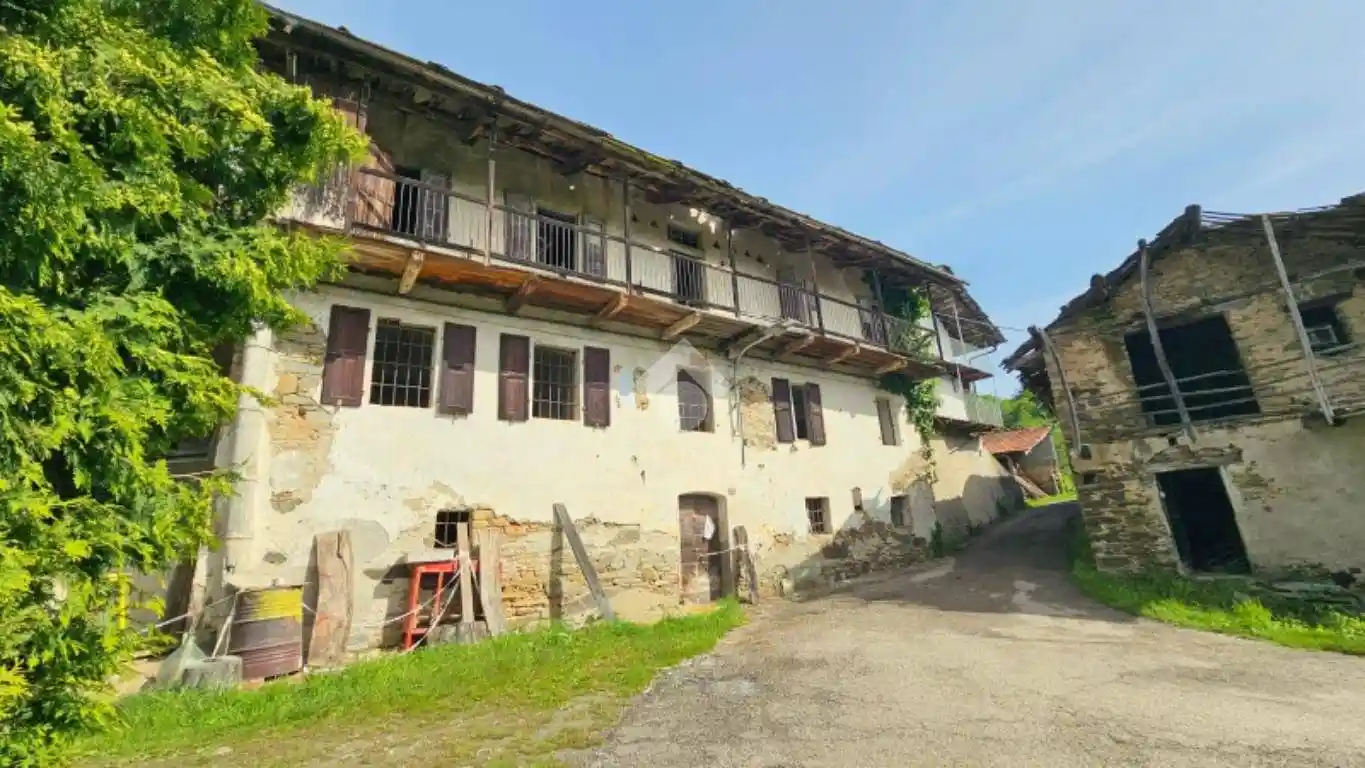 Rustico - Casale in vendita a Prarostino