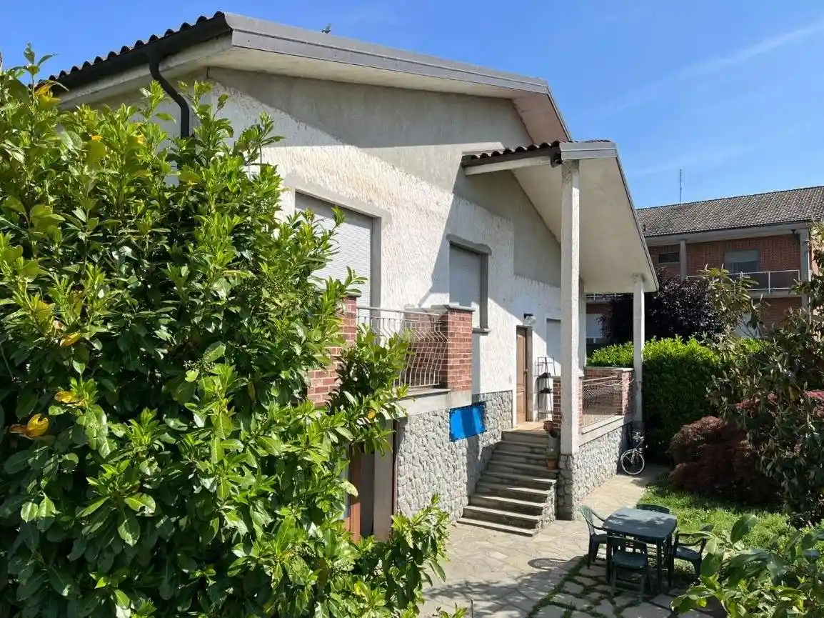 Villa in vendita a Poirino
