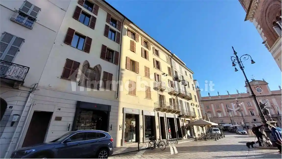 Appartamento in affitto a Piacenza