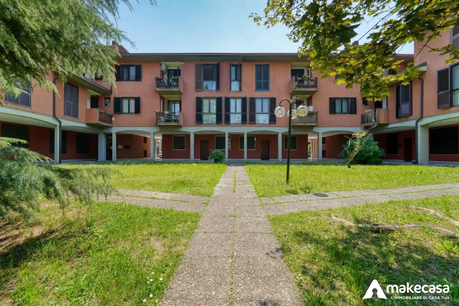Appartamento in vendita a Cerro al Lambro