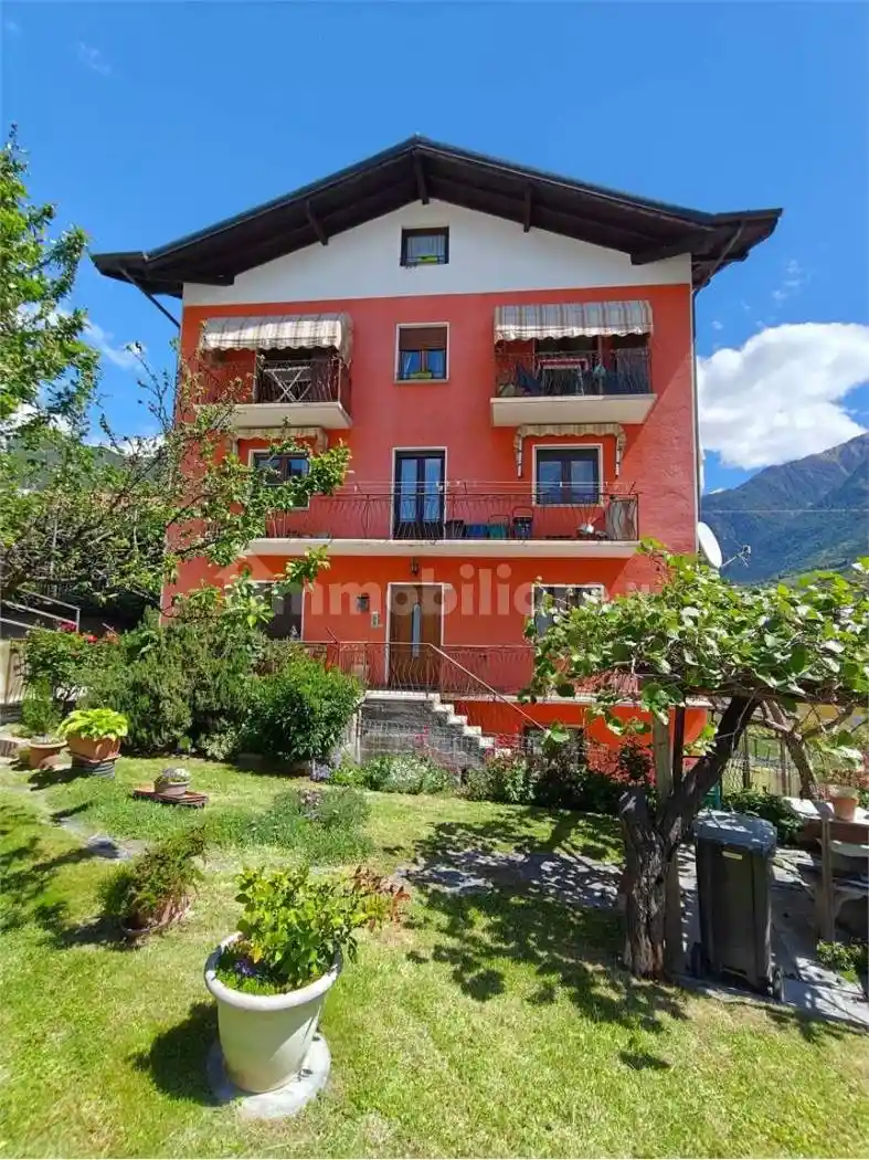 Appartamento in vendita a Challand-Saint-Victor