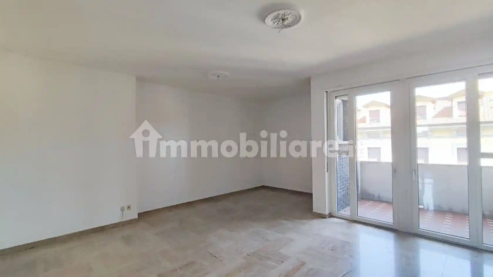 Appartamento in vendita a Saronno