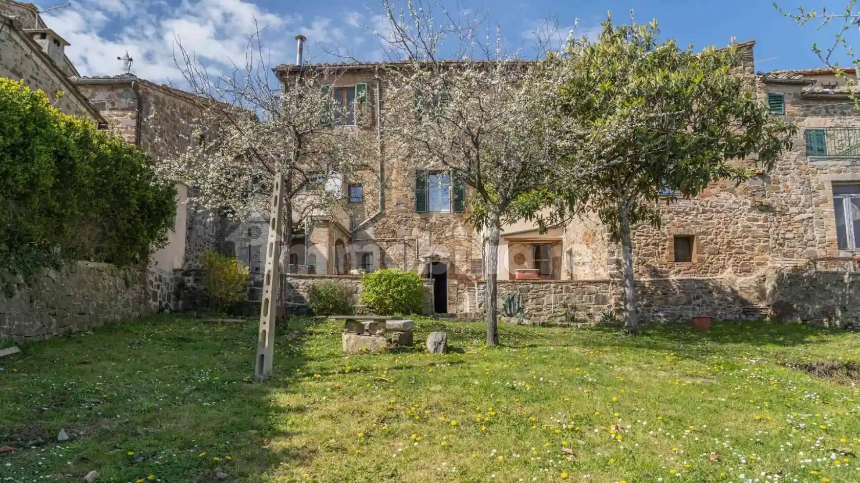 Rustico - Casale in vendita a Montalcino
