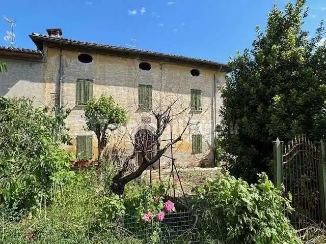 Rustico - Casale in vendita a Busseto
