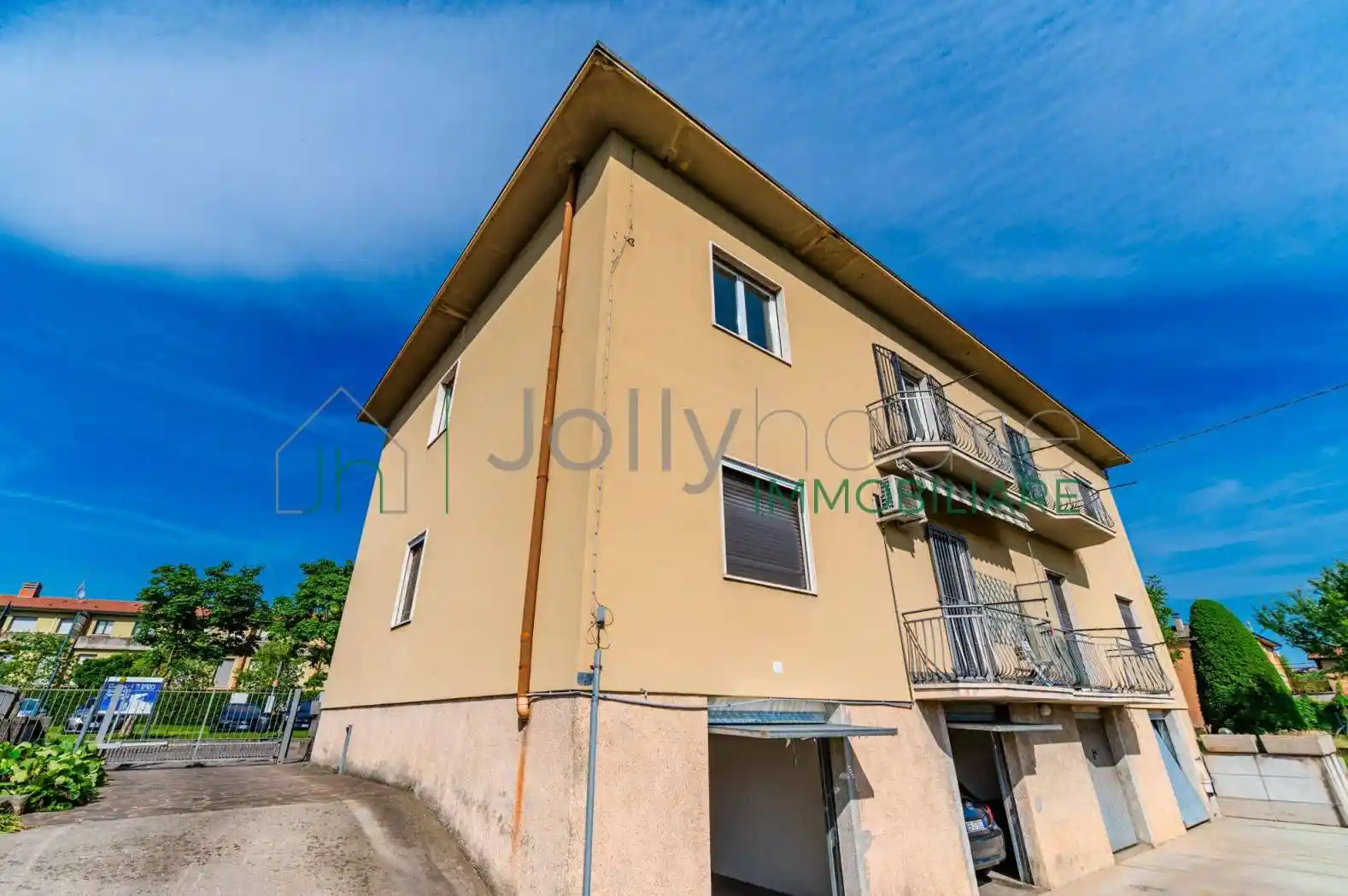 Appartamento in vendita a Bergamo