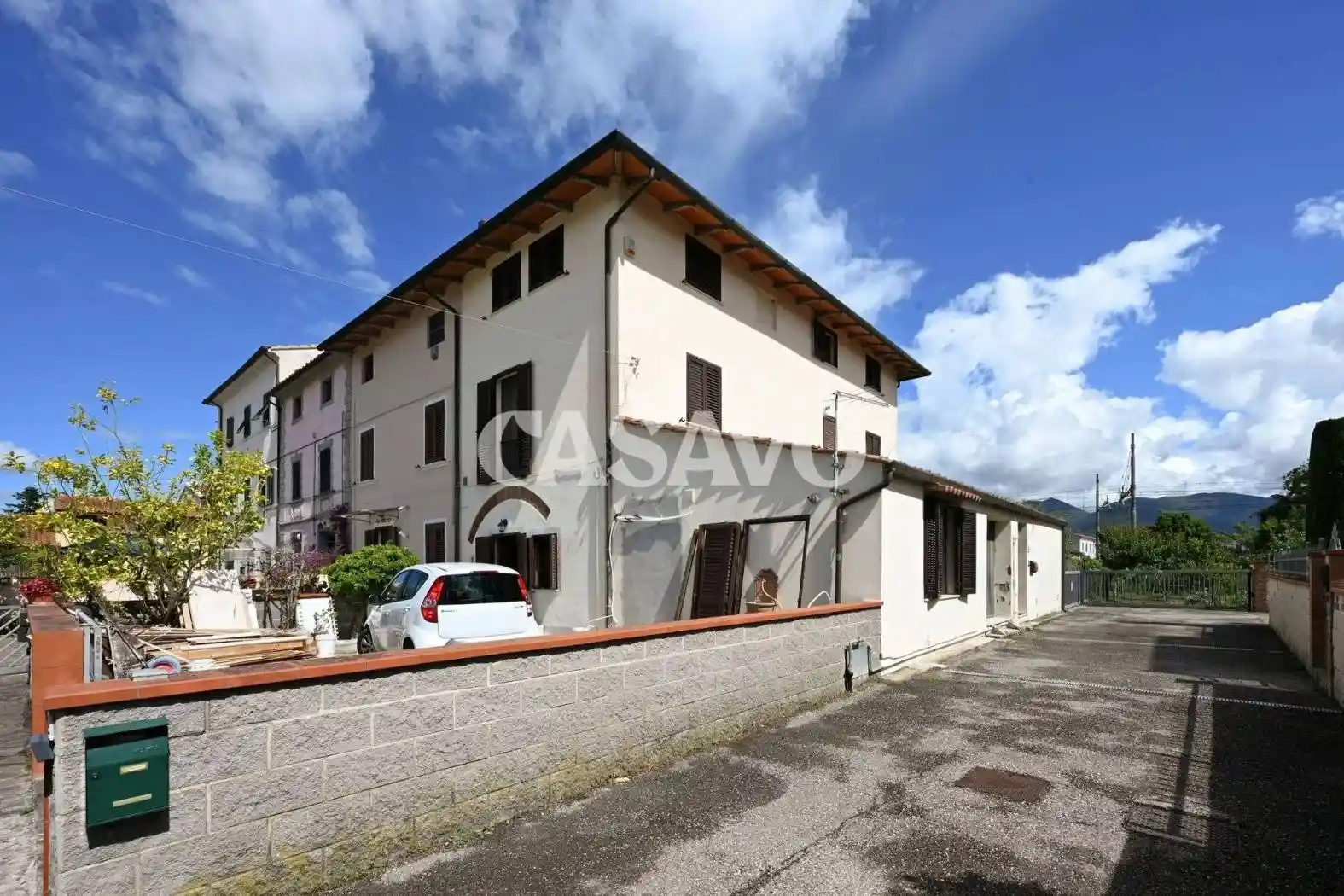 Appartamento in vendita a Cascina
