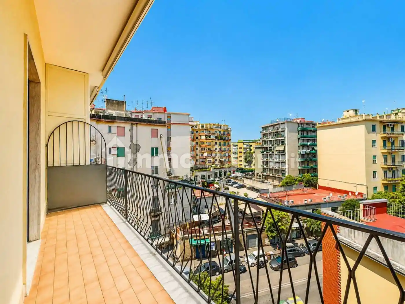 Appartamento in vendita a Napoli
