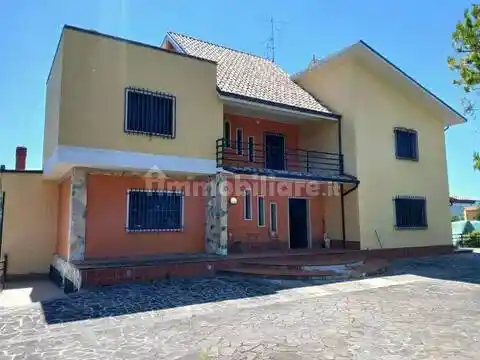 Villa in vendita a Ferrazzano