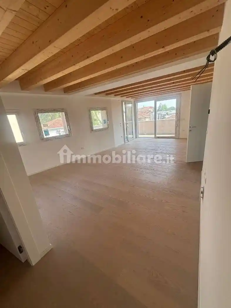 Appartamento in vendita a Treviso