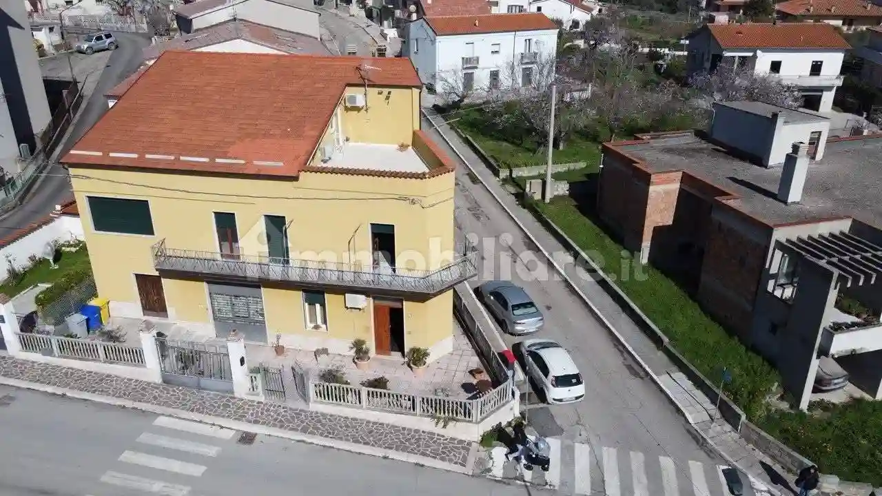 Palazzo - Edificio - foto 2